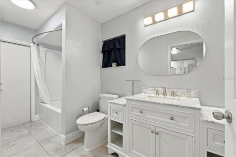 Casa en venta en Kissimmee, Florida, 3 dormitorios, 162.11 m2 № 2377893 - foto 23