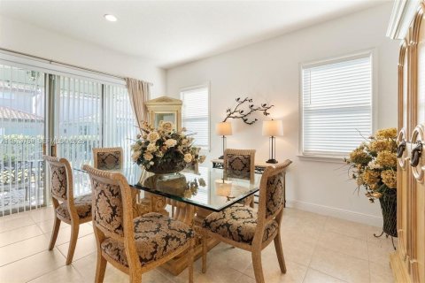 Снять в аренду виллу или дом в Орландо, Флорида 3 спальни, № 2046328 - фото 16