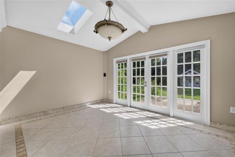 House in Ormond Beach, Florida 3 bedrooms, 124.67 sq.m. № 2155762 - photo 7