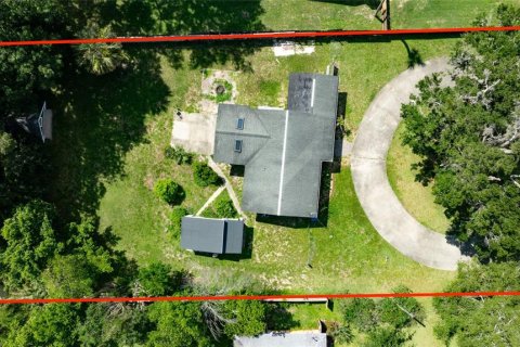 House in Ormond Beach, Florida 3 bedrooms, 124.67 sq.m. № 2155762 - photo 3