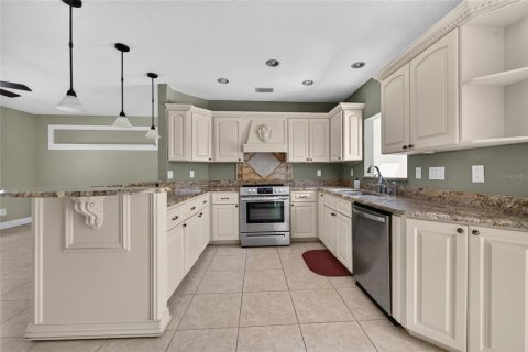 House in Ormond Beach, Florida 3 bedrooms, 124.67 sq.m. № 2155762 - photo 6