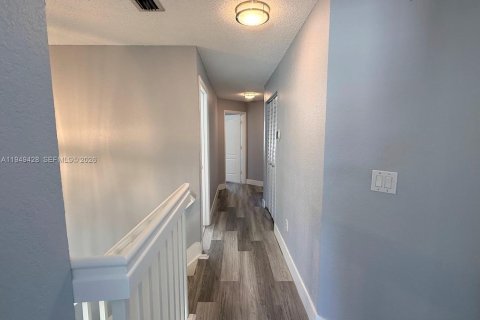 Снять в аренду таунхаус в Дорал, Флорида 4 спальни, 176.89м2, № 2005175 - фото 15