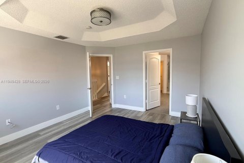 Снять в аренду таунхаус в Дорал, Флорида 4 спальни, 176.89м2, № 2005175 - фото 6