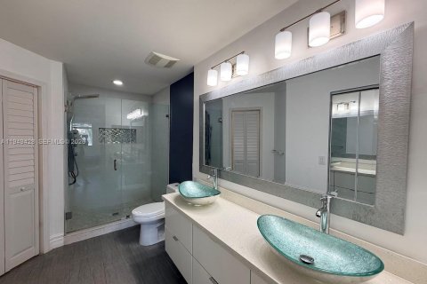 Снять в аренду таунхаус в Дорал, Флорида 4 спальни, 176.89м2, № 2005175 - фото 5