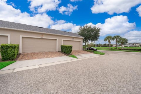 Touwnhouse à vendre à Windermere, Floride: 3 chambres, 155.7 m2 № 2408529 - photo 4