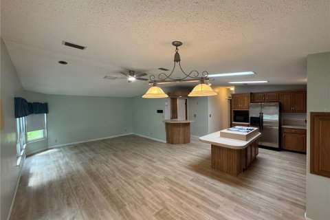 Casa en alquiler en Leesburg, Florida, 2 dormitorios, 161.28 m2 № 1908509 - foto 3