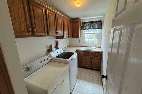 Casa en alquiler en Leesburg, Florida, 2 dormitorios, 161.28 m2 № 1908509 - foto 9
