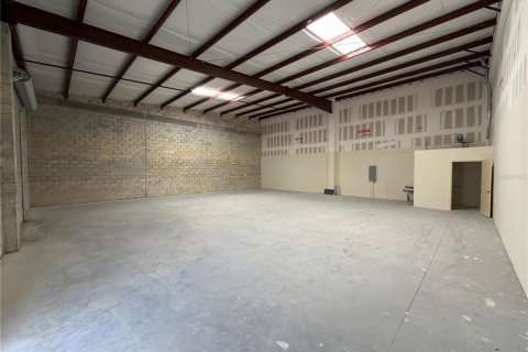 Commercial property in Largo, Florida 2006.69 sq.m. № 2105141 - photo 13