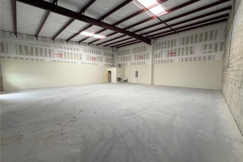 Commercial property in Largo, Florida 2006.69 sq.m. № 2105141 - photo 7