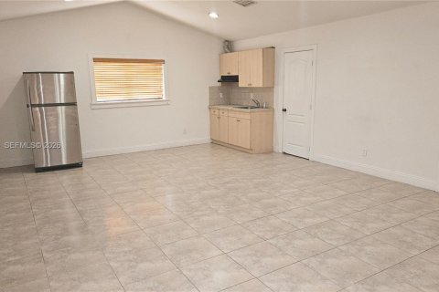 Villa ou maison à louer à Miami, Floride: 4 chambres, 196.95 m2 № 2003597 - photo 17