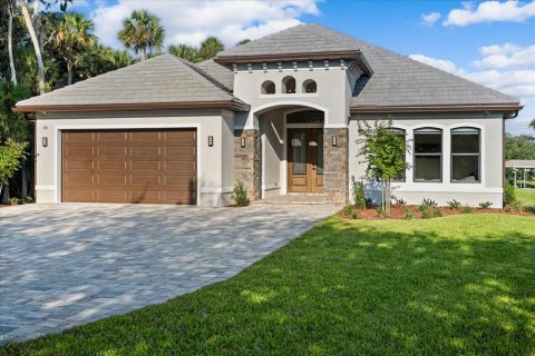 House in Palm Coast, Florida 4 bedrooms, 233.18 sq.m. № 2107745 - photo 9