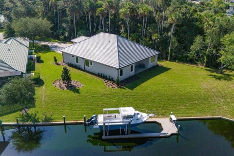 House in Palm Coast, Florida 4 bedrooms, 233.18 sq.m. № 2107745 - photo 5