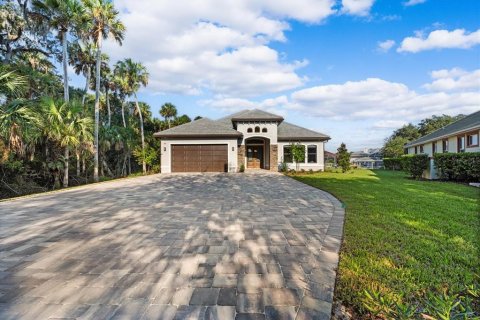 House in Palm Coast, Florida 4 bedrooms, 233.18 sq.m. № 2107745 - photo 11