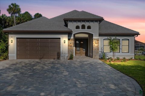 House in Palm Coast, Florida 4 bedrooms, 233.18 sq.m. № 2107745 - photo 8