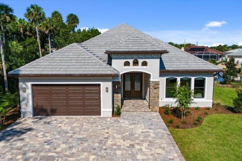 House in Palm Coast, Florida 4 bedrooms, 233.18 sq.m. № 2107745