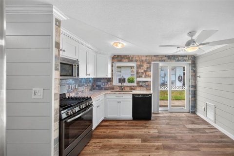 Villa ou maison à vendre à Seminole, Floride: 1 chambre, 66.89 m2 № 1899787 - photo 9