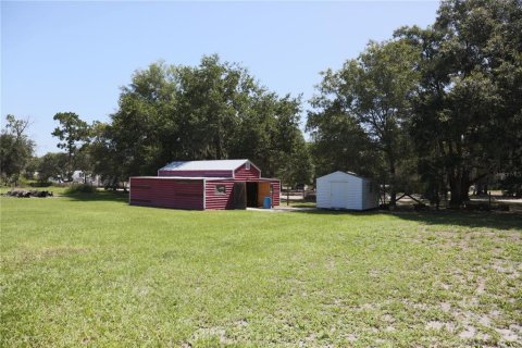 House in DeLand, Florida 4 bedrooms, 278.8 sq.m. № 2195962 - photo 9