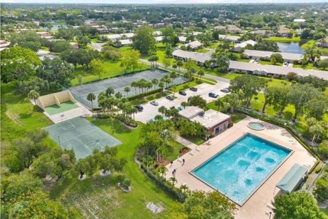 Touwnhouse à louer à Palm City, Floride: 2 chambres, 114.83 m2 № 2401416 - photo 13