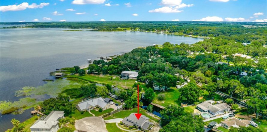 Casa en Summerfield, Florida 4 dormitorios, 232.35 m2 № 1786133