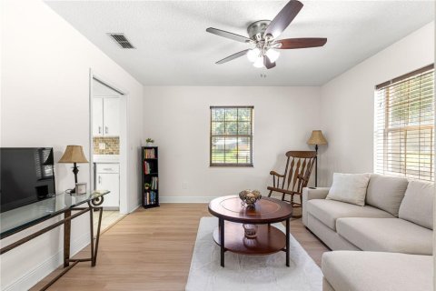 Casa en venta en Summerfield, Florida, 4 dormitorios, 232.35 m2 № 1786133 - foto 26