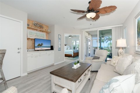 Condo in Placida, Florida, 2 bedrooms  № 1789593 - photo 24