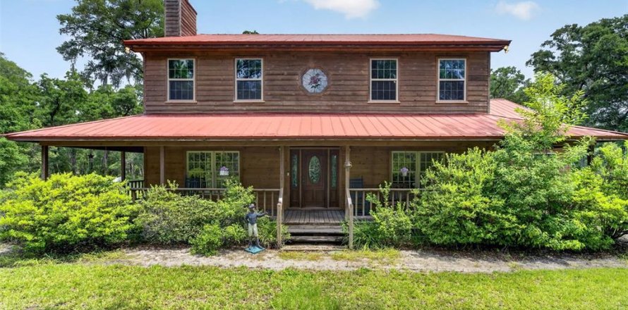 Villa ou maison à Eustis, Floride 4 chambres, 288.93 m2 № 2114084