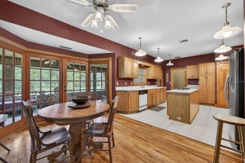 Villa ou maison à vendre à Eustis, Floride: 4 chambres, 288.93 m2 № 2114084 - photo 17
