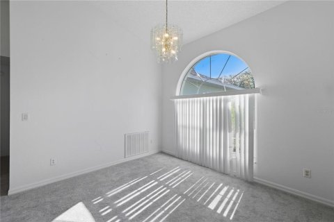 House in Ocala, Florida 3 bedrooms, 144.18 sq.m. № 2122762 - photo 9