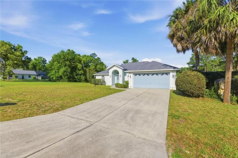House in Ocala, Florida 3 bedrooms, 144.18 sq.m. № 2122762 - photo 3