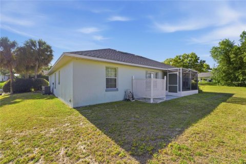 House in Ocala, Florida 3 bedrooms, 144.18 sq.m. № 2122762 - photo 29