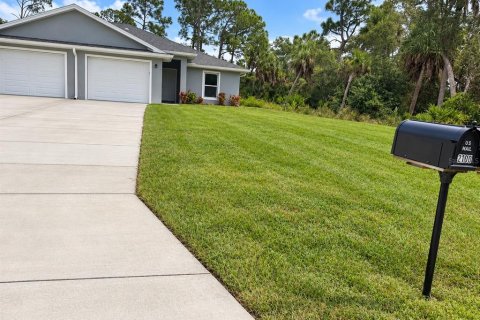 Immobilier commercial à vendre à Port Charlotte, Floride: 6 chambres, 222.97 m2 № 2329637 - photo 16