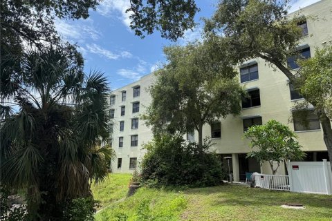 Copropriété à louer à Clearwater, Floride: 1 chambre, 52.95 m2 № 2316884 - photo 15