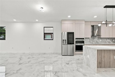 Casa en venta en Pinellas Park, Florida, 3 dormitorios, 152.08 m2 № 2420478 - foto 14