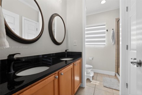 Купить таунхаус в Тампа, Флорида 3 спальни, 167.97м2, № 2066124 - фото 16