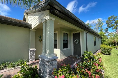 Villa ou maison à vendre à North Port, Floride: 2 chambres, 147.16 m2 № 1918704 - photo 7