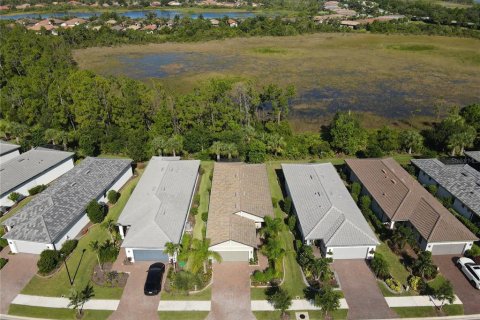 Villa ou maison à vendre à North Port, Floride: 2 chambres, 147.16 m2 № 1918704 - photo 6