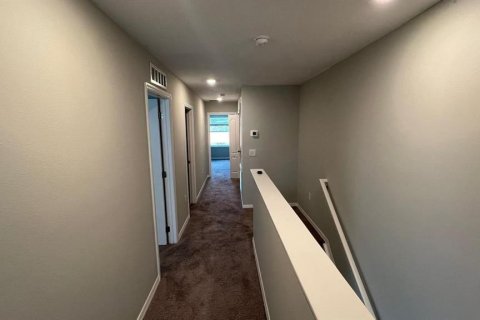 Townhouse in Kissimmee, Florida 3 bedrooms, 163.69 sq.m. № 2267314 - photo 11