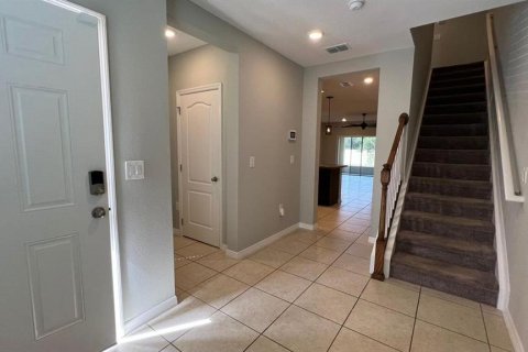 Townhouse in Kissimmee, Florida 3 bedrooms, 163.69 sq.m. № 2267314 - photo 2