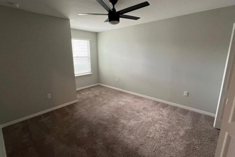 Townhouse in Kissimmee, Florida 3 bedrooms, 163.69 sq.m. № 2267314 - photo 19