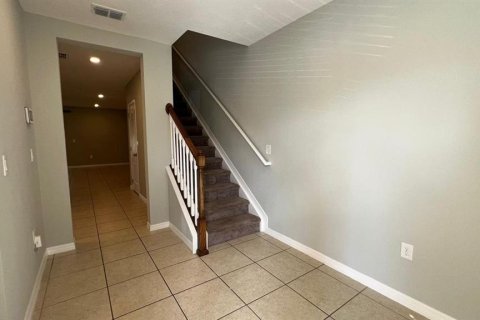 Townhouse in Kissimmee, Florida 3 bedrooms, 163.69 sq.m. № 2267314 - photo 3