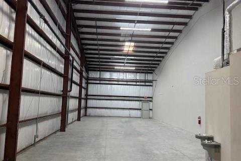 Propiedad comercial en alquiler en Plant City, Florida № 1886442 - foto 6