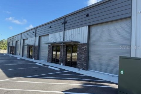 Propiedad comercial en alquiler en Plant City, Florida № 1886442 - foto 4