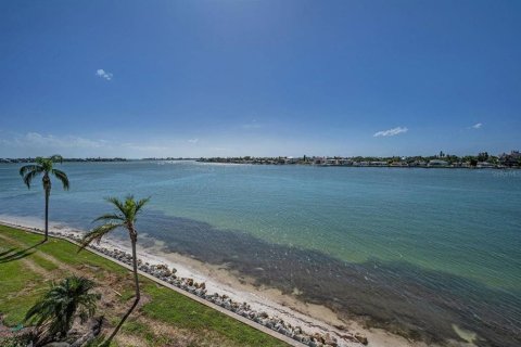 Copropriété à louer à Saint Petersburg, Floride: 2 chambres, 105.44 m2 № 2108769 - photo 21