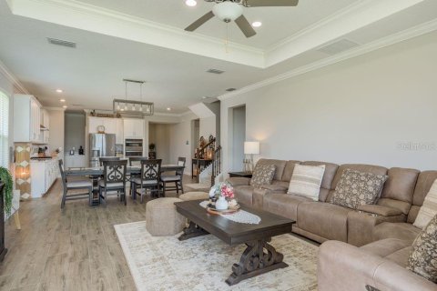Casa en venta en New Port Richey, Florida, 4 dormitorios, 274.43 m2 № 1856392 - foto 13