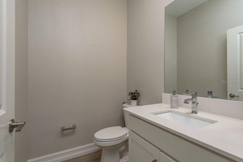 Casa en venta en New Port Richey, Florida, 4 dormitorios, 274.43 m2 № 1856392 - foto 22