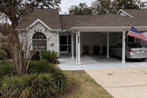 Condo à Ocala, Floride, 2 chambres № 2095204