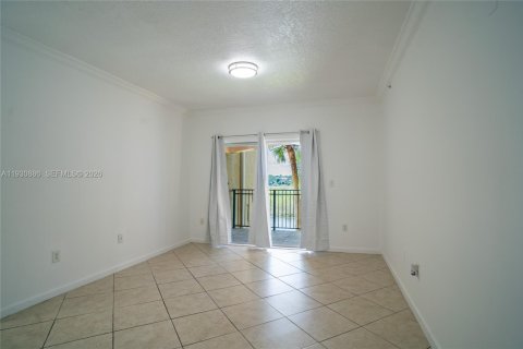 Copropriété à louer à Pembroke Pines, Floride: 1 chambre, 64.1 m2 № 2025846 - photo 9