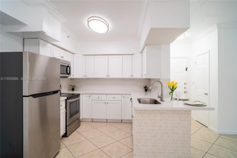 Copropriété à louer à Pembroke Pines, Floride: 1 chambre, 64.1 m2 № 2025846 - photo 25