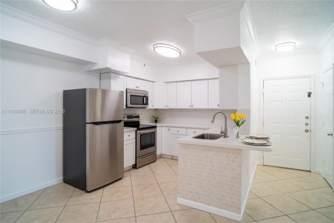 Copropriété à louer à Pembroke Pines, Floride: 1 chambre, 64.1 m2 № 2025846 - photo 29