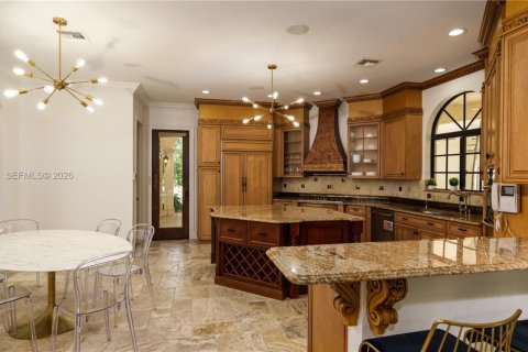 Villa ou maison à louer à Plantation, Floride: 8 chambres, 460.61 m2 № 2366315 - photo 3